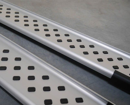 Stopnie boczne - Land Rover Range Rover 1994-2003 (długość: 171 cm) 01656036